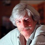 Le Chanteur Jean Ferrat, âgé de 79 ans, est mort . Le chanteur s'est éteint ce samedi matin chez lui, à Antraigues-sur-Volane