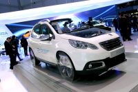 Salon Geneve 2013 - Peugeot 2008 Hybrid Air