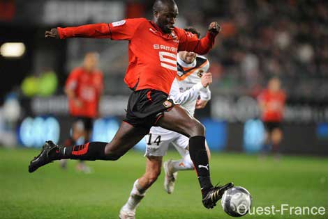 Moussa Sow, auteur du seul but de la rencontre, a permis aux Rennais de remporter le derby breton face à Lorient. Photo : Phillipe Chérel