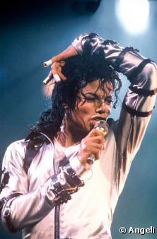 Michael Jackson-DrMuray