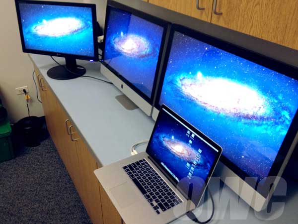 MacBook Pro - Retina avec trois monitor