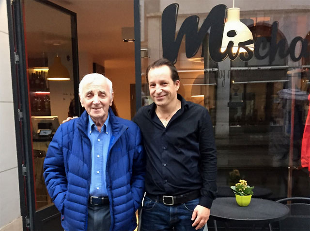 Charles Aznavour et son fils Mischa Aznavour